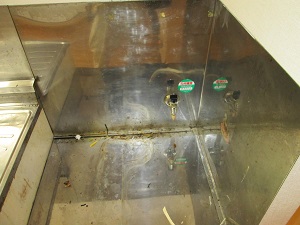 戸田クリーン台所キッチン廻り清掃前写真